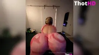Lindsay Capuano Spanked Nude Ass From Behind – OnlyFans Leak