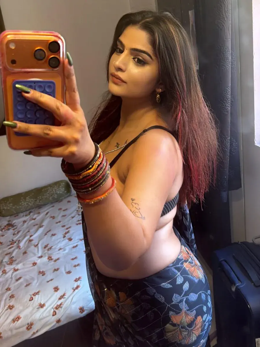 Vinni Chitara - Stunning Photo Set